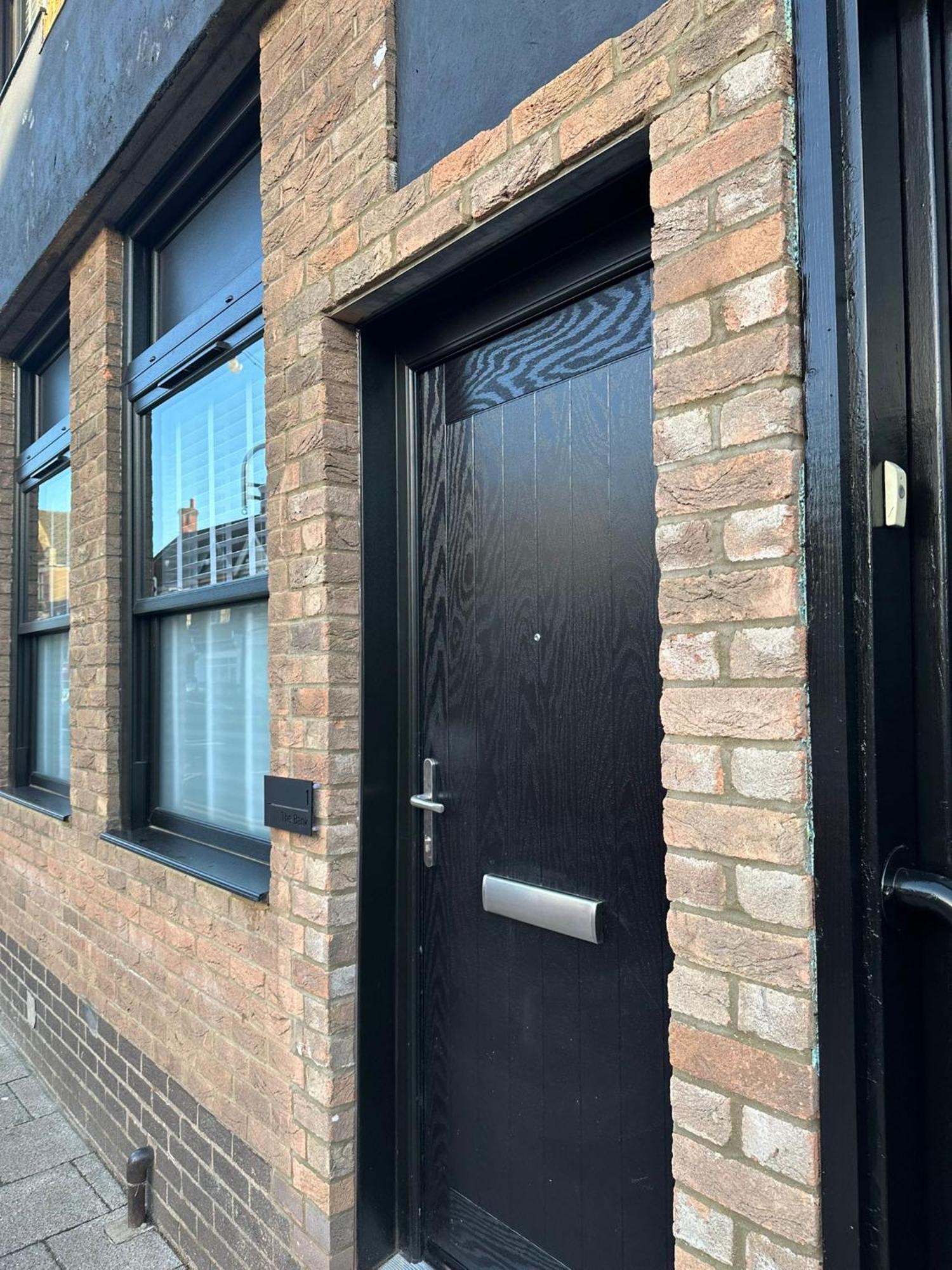 Spacious Modern 1 Bed Apartments In St Neots - Perfect For Contractors & Professionals - Free Parking - Wifi - Fully Equipped Kitchen - Smart Tv Ideal For Work Stays And Long Projects Exterior foto