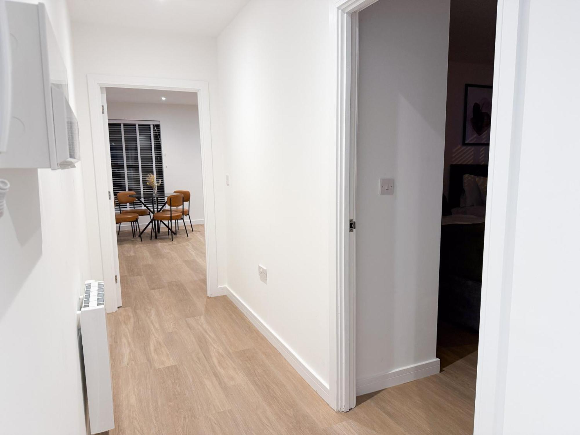 Spacious Modern 1 Bed Apartments In St Neots - Perfect For Contractors & Professionals - Free Parking - Wifi - Fully Equipped Kitchen - Smart Tv Ideal For Work Stays And Long Projects Exterior foto