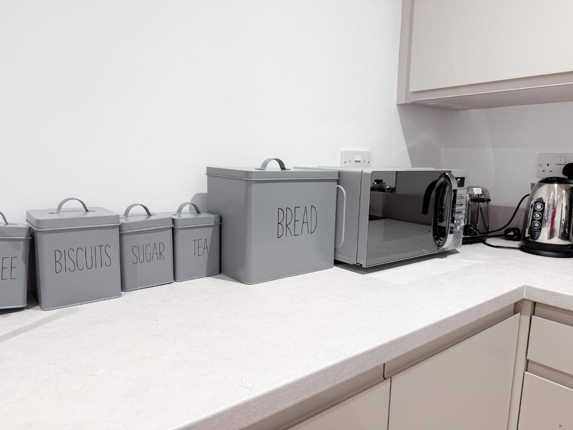 Spacious Modern 1 Bed Apartments In St Neots - Perfect For Contractors & Professionals - Free Parking - Wifi - Fully Equipped Kitchen - Smart Tv Ideal For Work Stays And Long Projects Exterior foto